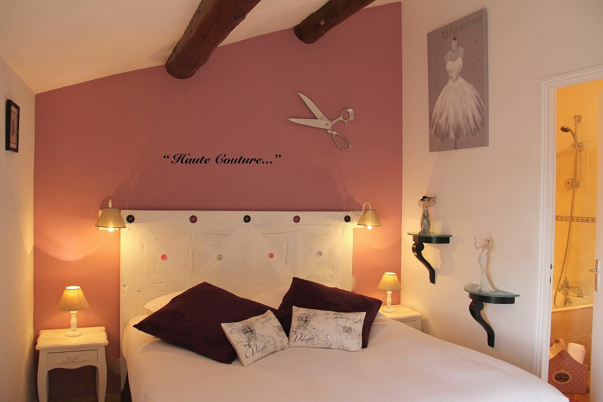Mas Des Romarins, The Originals Relais Hotel Gordes Exterior photo